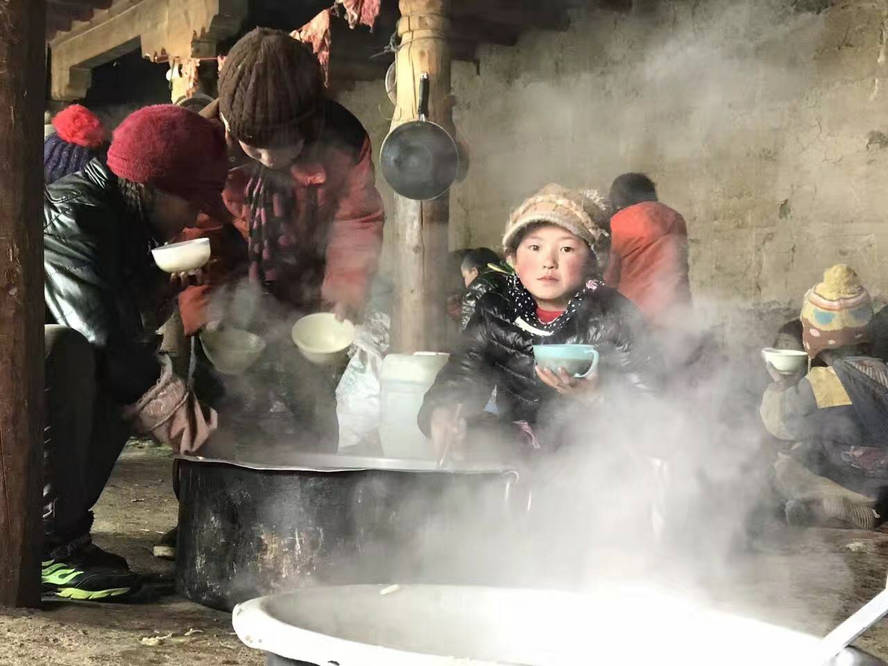 安博app登录入口-安博(中国)公益回顾丨家国同欢月同圆 温暖满载甘孜州(图10)